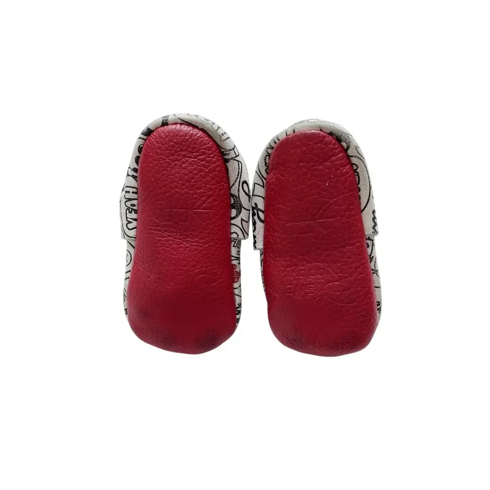 Freshly Picked + Disney Yep, Yup, Yeah Mickey Moccasins Size 2